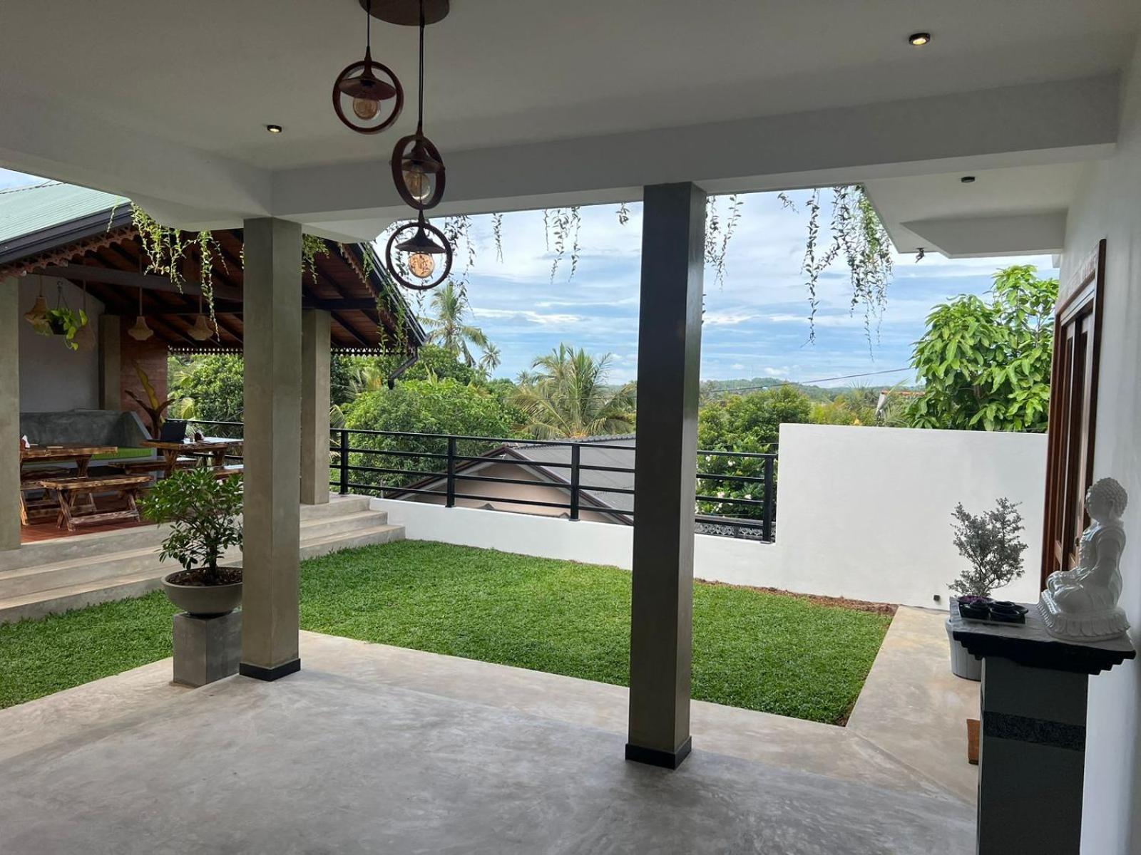 Sunset Bay Bed & Breakfast Dikwella Ngoại thất bức ảnh