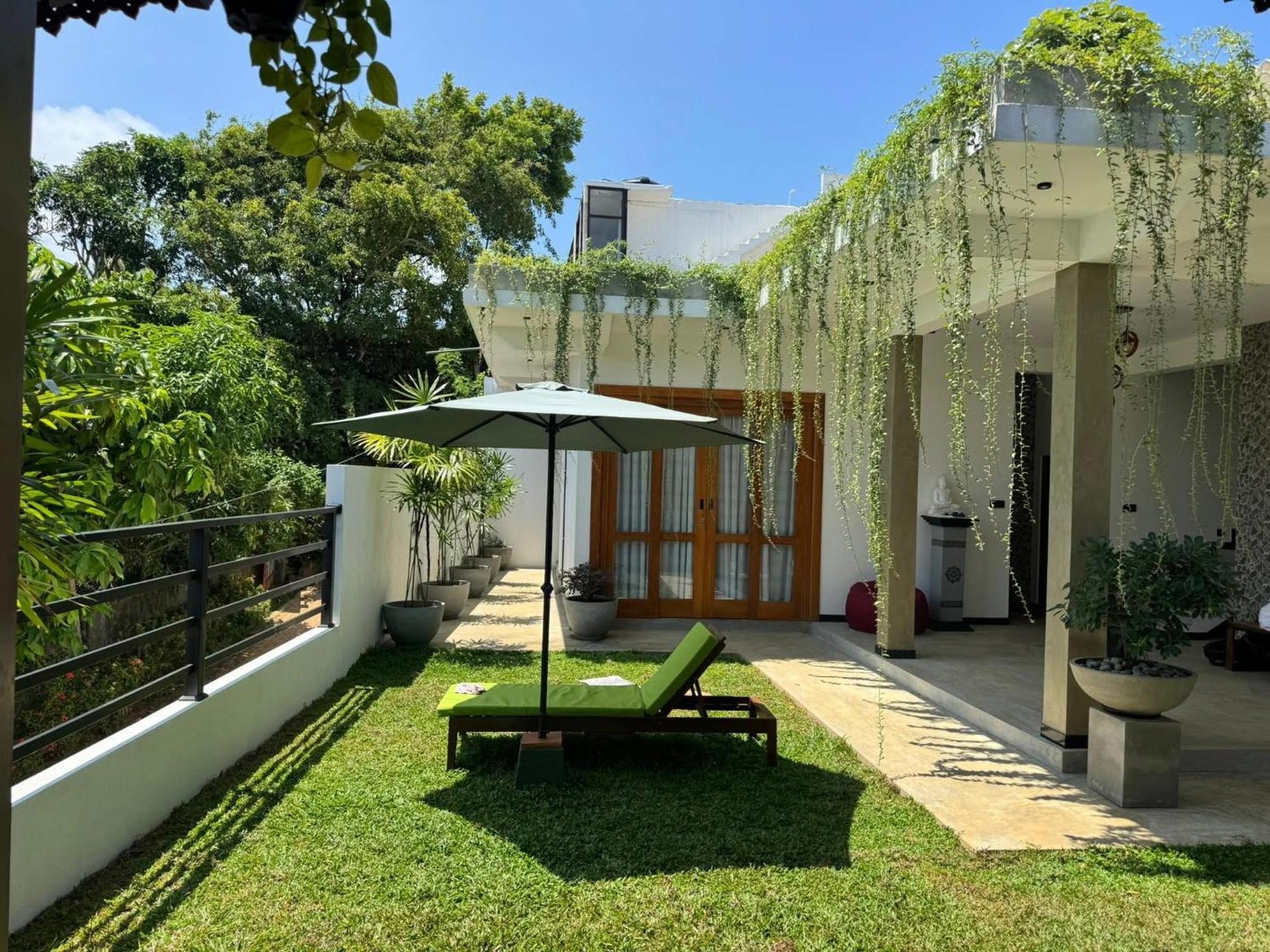 Sunset Bay Bed & Breakfast Dikwella Ngoại thất bức ảnh